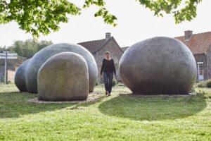 L’œuvre : Les 3 cailloux de Sophie Helene